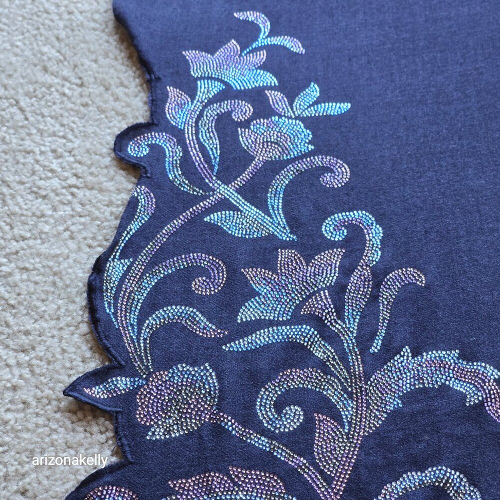 NWOT Crystal Cashmere Scarf Bedazzled Gem Sparkle Rhinestone Ahujasons - Picture 4 of 17
